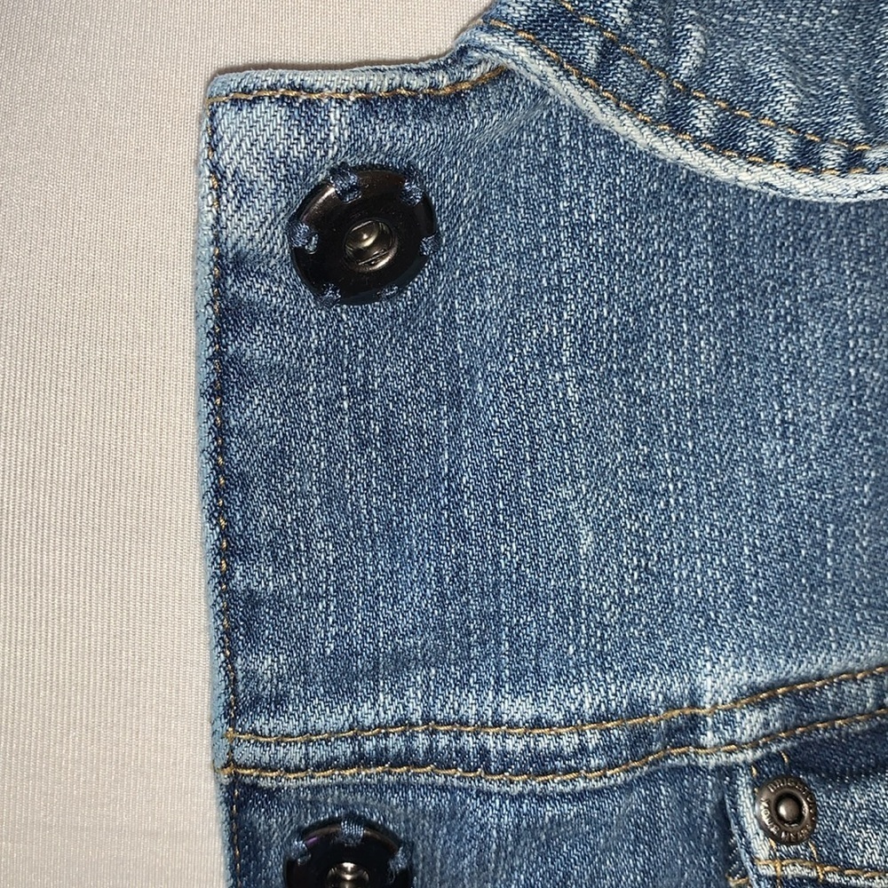 Gently Loved Brighton Denim Jacket Beautiful!! - Picture 10 of 15